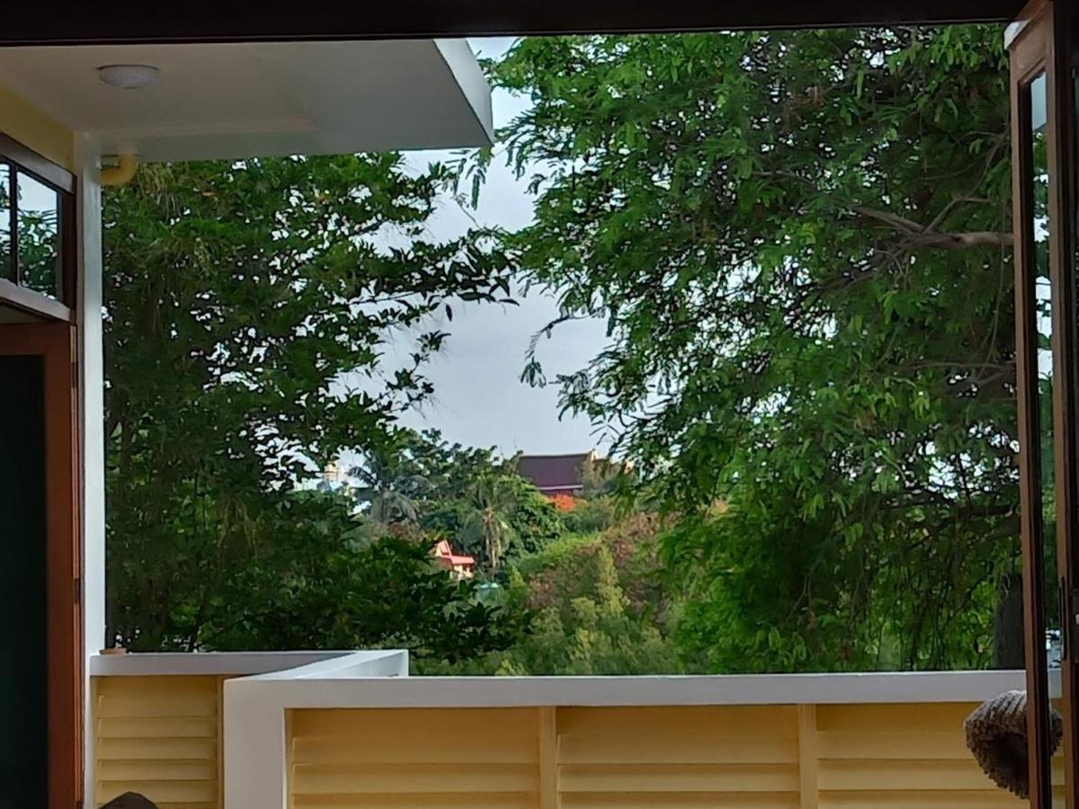 Yen~Yen B&B Prachuap Khiri Khan Exteriör bild