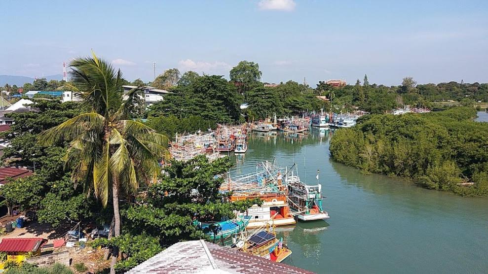 Yen~Yen B&B Prachuap Khiri Khan Exteriör bild