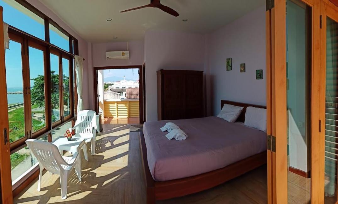 Yen~Yen B&B Prachuap Khiri Khan Exteriör bild